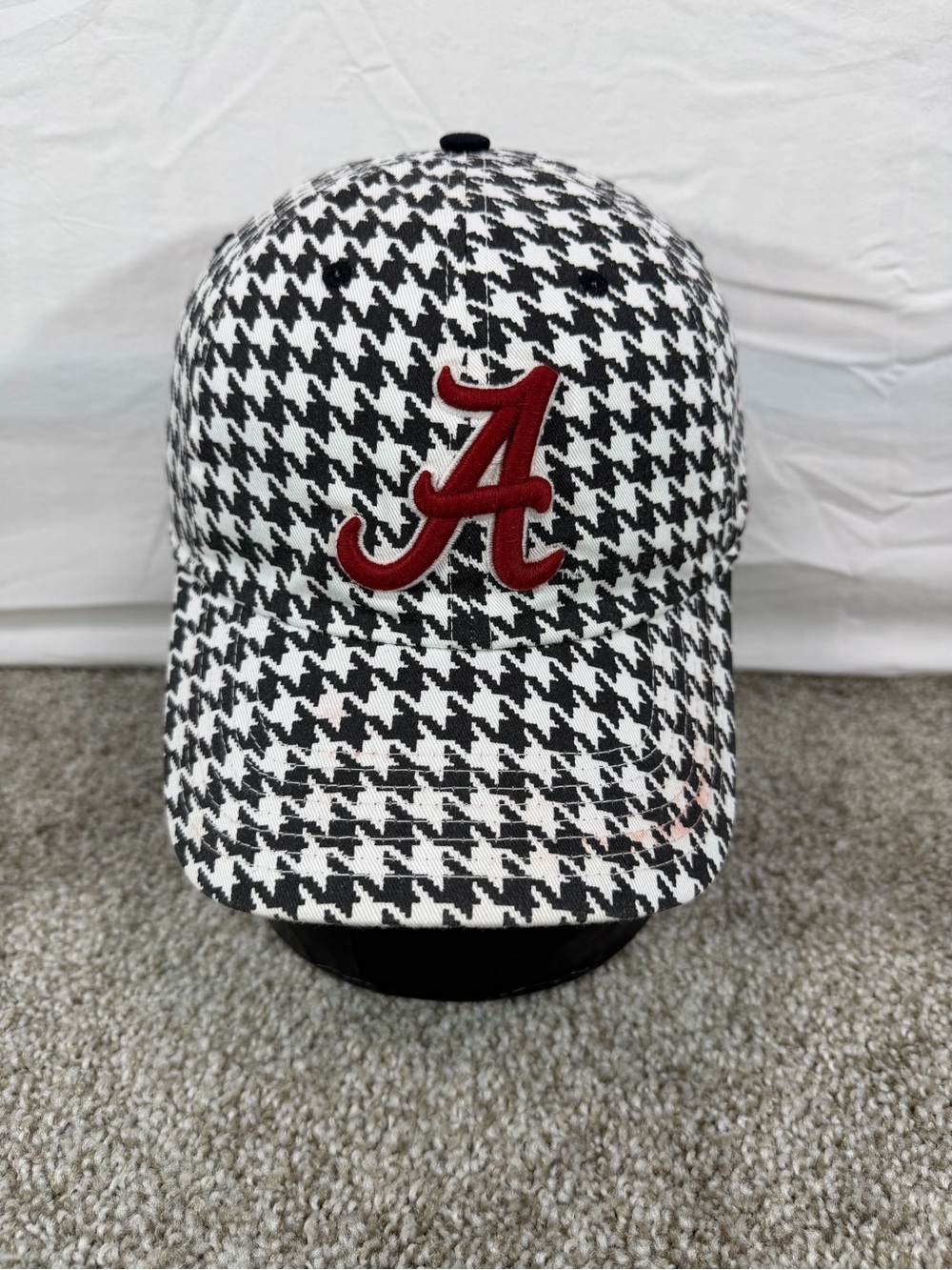 Nike Alabama Crimson Tide Houndstooth Heritage86 Dri-FIT Hat Cap